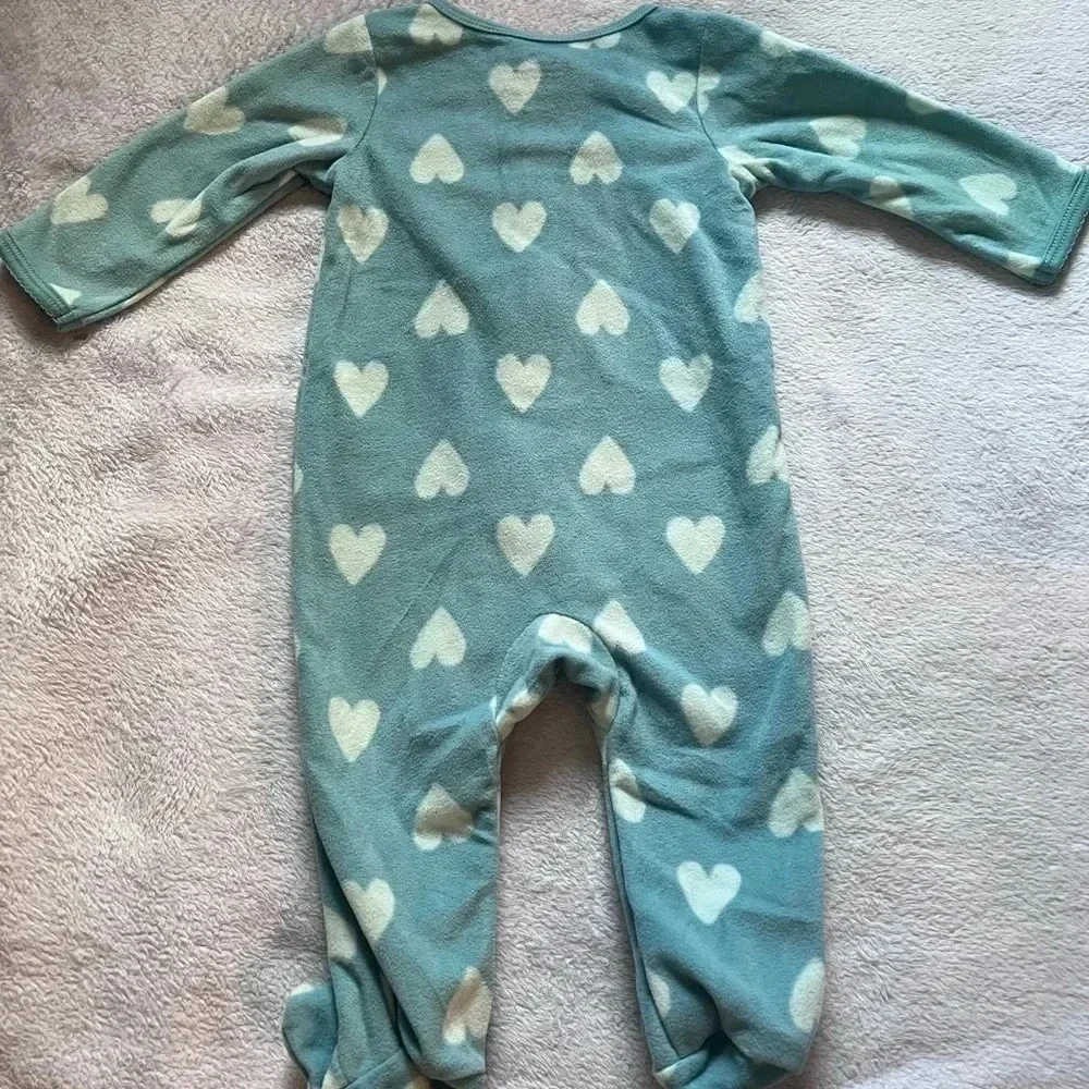 Carters 6 Months Footed Zipper Bunny Pajamas NWOT